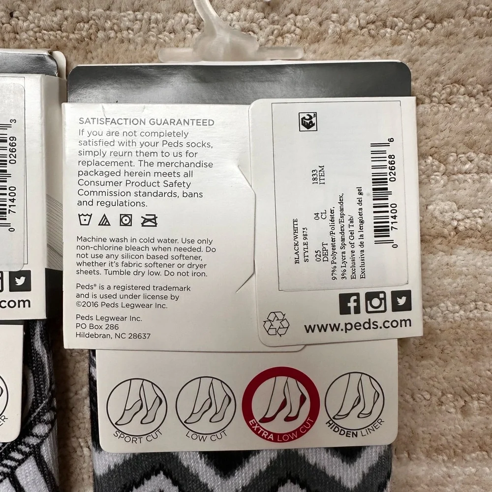 4 Pairs Merona and Peds Hidden Nylon Liner Socks - Black Pattern and Nude